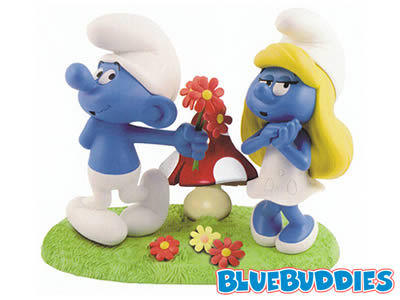 Enamored Smurfs on Stand